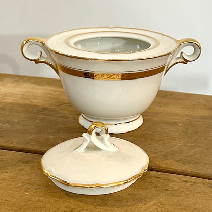 Service à café en porcelaine fine de Limoges - Circa 1960 - Blanc et or - 29 pièces