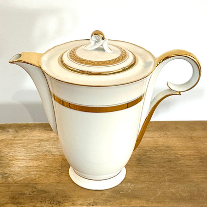 Service à café en porcelaine fine de Limoges - Circa 1960 - Blanc et or - 29 pièces