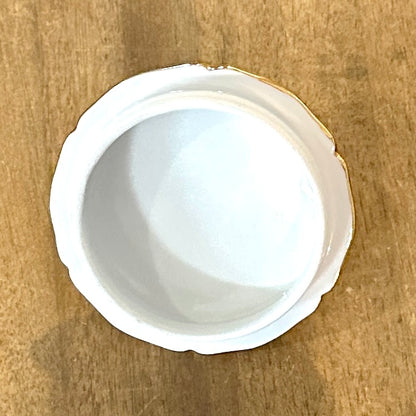 Service à café en porcelaine fine de Limoges - Circa 1960 - Blanc et or - 29 pièces