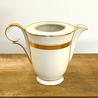 Service à café en porcelaine fine de Limoges - Circa 1960 - Blanc et or - 29 pièces