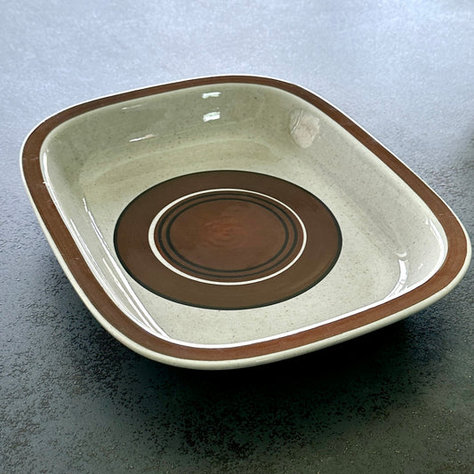 Plat Scandinave vintage Rörstrand modèle ISOLDE - beige/chocolat - Suède